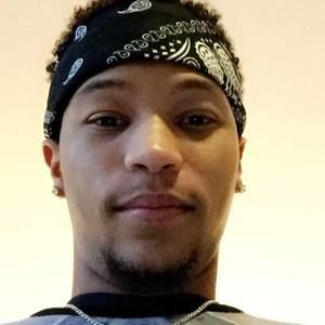 Meet your Posher, Derrick